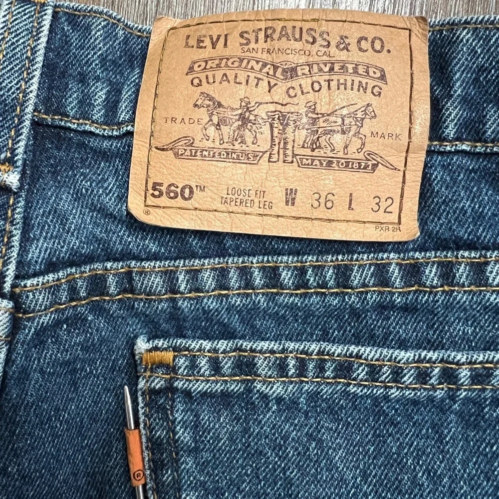 Vintage 90s Levi's 560 Loose Fit Tapered Leg Jeans‎ Men's W36 L32 Blue Denim